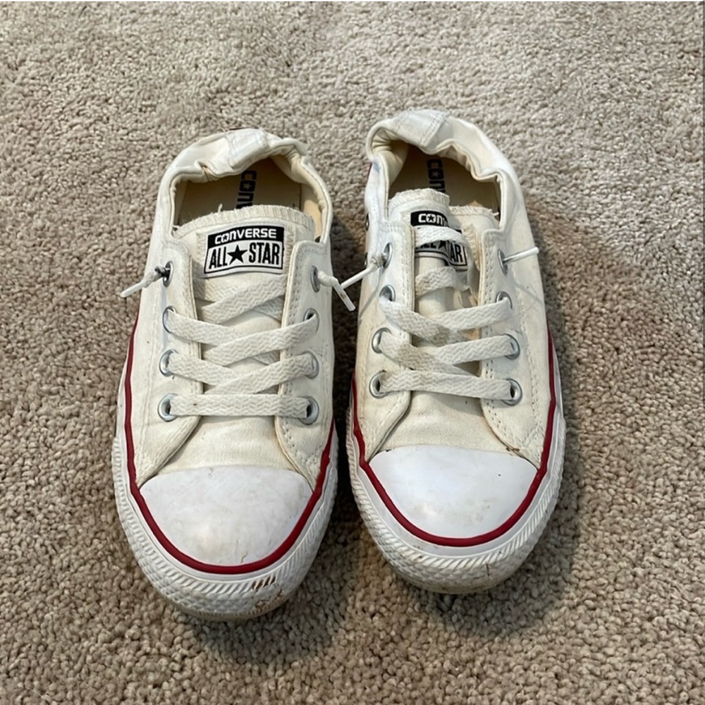 White converse low top!